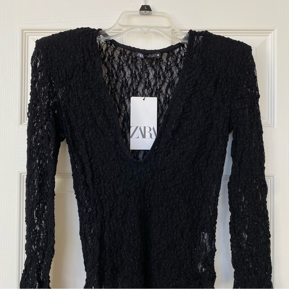 Women’s Black Lace Long-Sleeve Bodysuit - Picture 5 of 10